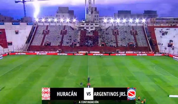Miedo total: un rayo asustó a todos en la previa de Huracán-Argentinos