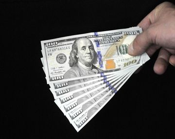 ¿Habrá devaluación? Macri levantará el cepo al dólar esta semana 