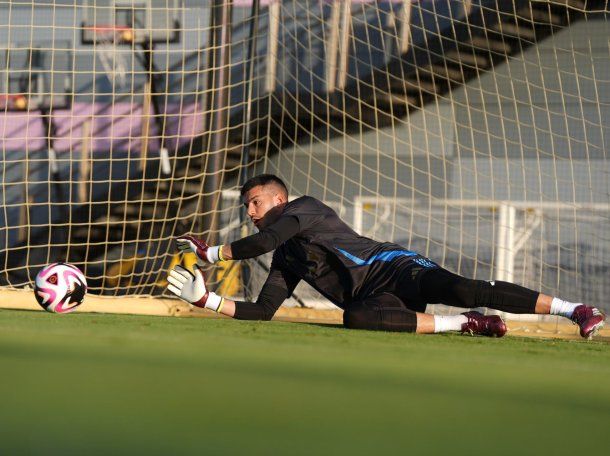 La gran chance de Gerónimo Rulli en el arco de la Selección Argentina ante la ausencia de Dibu