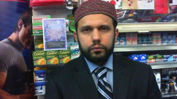 Gran Bretaña: un hombre musulmán asesinó a otro por desear felices Pascuas
