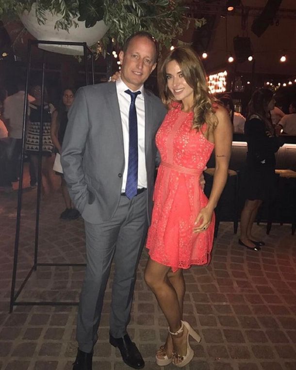 Jésica Cirio dejó ver su pancita de tres meses