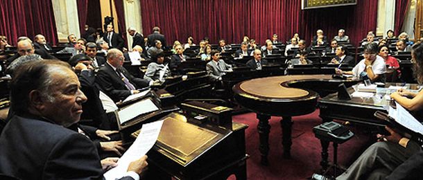 Senado_470p030310