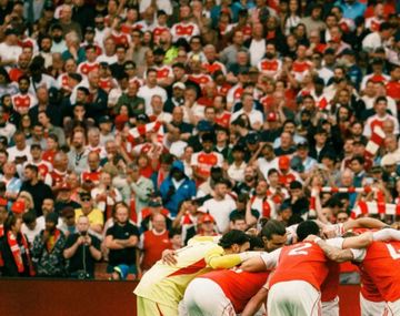 Arsenal cortó la maldición y ganó la Premier League luego de 22 años