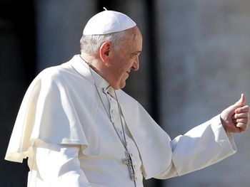 Francisco se reúne con la misión interreligiosa argentina
