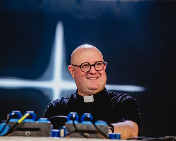 Padre Guilherme EN VIVO: cómo ver el homenaje al Papa Francisco en Plaza de Mayo por Internet