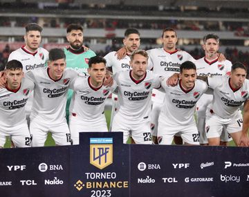 Newells le ganó 2-0 a Independiente en Avellaneda