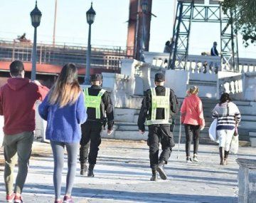 Rigen las nuevas restricciones en Santa Fe: ¿qué se puede hacer y qué no?