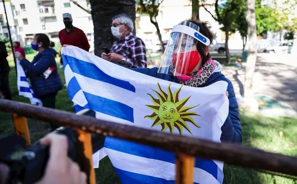 Uruguay prorrogó el cierre de sus fronteras hasta el 31 de enero