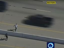 Escapaba de la policía, pero lo capturaron gracias a un teaser Escapaba de la policía, pero lo capturaron gracias a un teaser