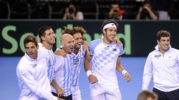 mayer se vistio de heroe y argentina esta otra vez en la final de la copa davis mayer se vistio de heroe y argentina esta otra vez en la final de la copa davis