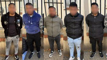 La Policía de la Ciudad detuvo a cinco mecánicos acusados de estafas. La Policía de la Ciudad detuvo a cinco mecánicos acusados de estafas.