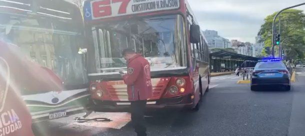 Choque de colectivos en 9 de Julio y Santa Fe deja más de 20 heridos