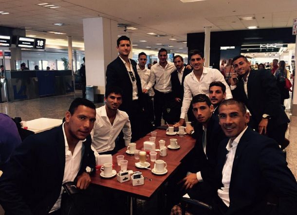 De gala: el imbatible Boca viajó a Montevideo para mantener su invicto