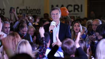 un macri euforico cerro su campana: estamos a horas de cambiar la historia un macri euforico cerro su campana: estamos a horas de cambiar la historia