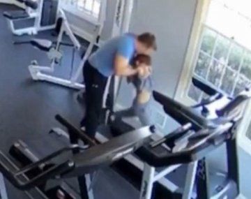 Un nene de 6 años murió tras ser obligado a correr en una cinta por su padre