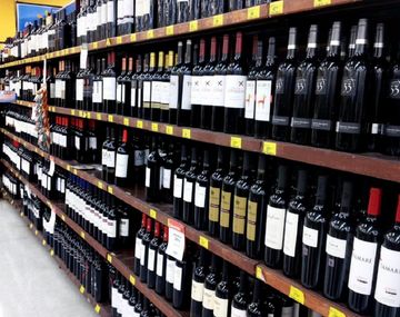 Extienden el horario de venta de alcohol en la provincia de Buenos Aires