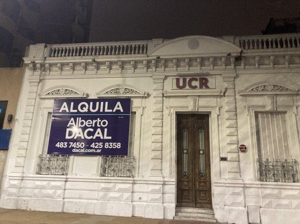 Alquila, el cartel que colgó la UCR tras seis años de alianza con Macri