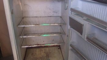 horror en pilar: una mujer mato a su bebe y lo metio en una heladera horror en pilar: una mujer mato a su bebe y lo metio en una heladera