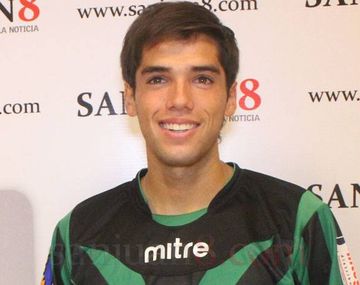 San Lorenzo suma refuerzos: llegó Emmanuel Más