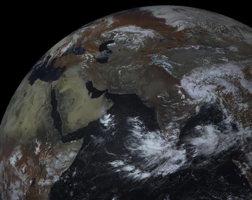 La Tierra se está oscureciendo: la NASA reveló los motivos