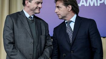 Guido Manini Ríos, referente de Cabildo Abierto, y el presidente del Uruguay, Luis Lacalle Pou. Guido Manini Ríos, referente de Cabildo Abierto, y el presidente del Uruguay, Luis Lacalle Pou.