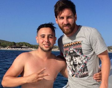 Nadó un kilómetro y arruinó su celular