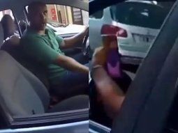 Vas con tu hija: un motociclista registró a un conductor imprudente y el video explotó en redes