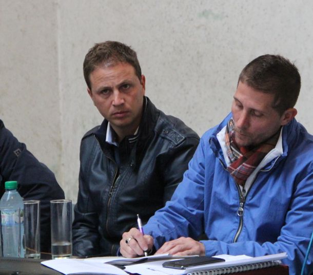 Temperley expulsó a ex presidente por su relación con los barras