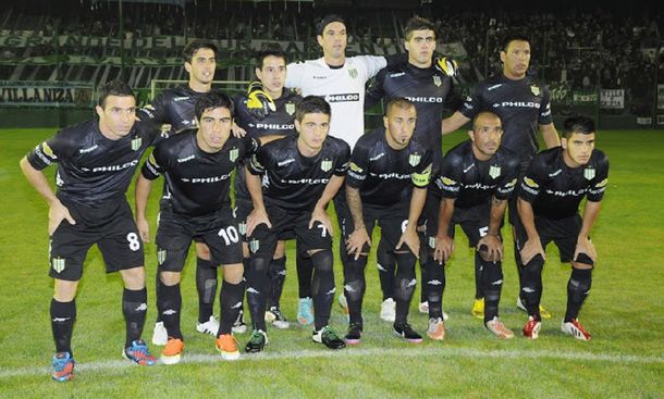 A Banfield le embargarán una cifra millonaria por una demanda de Roberto Brum