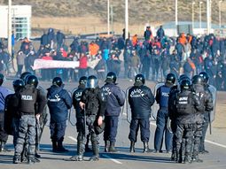 fuerte critica de buzzi a la rescision de contratos de pan american energy fuerte critica de buzzi a la rescision de contratos de pan american energy