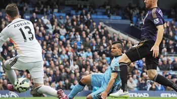 con este gol, el kun agüero es el goleador de la premier con este gol, el kun agüero es el goleador de la premier
