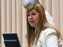 Destituida vicegobernadora Gloria Ruiz.