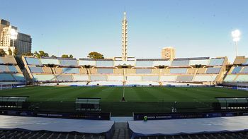 De cara al Mundial 2030, al que Uruguay se candidateó junto a Argentina, Chila y Paraguay, ¿cómo el fue a los anteriores anfitriones? (Foto: Gobierno del Uruguay) De cara al Mundial 2030, al que Uruguay se candidateó junto a Argentina, Chila y Paraguay, ¿cómo el fue a los anteriores anfitriones? (Foto: Gobierno del Uruguay)