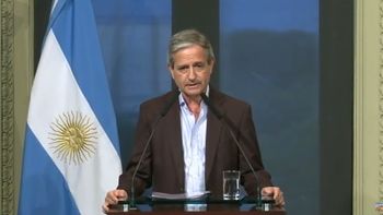 el gobierno revisara un tercio de los contratos del sector publico el gobierno revisara un tercio de los contratos del sector publico