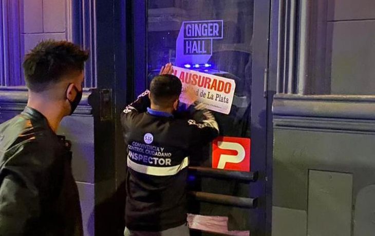 Desactivaron una fiesta electrónica que se realizaba en un bar con unas 100 personas