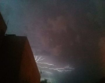 Tormenta en Buenos Aires - Crédito:&nbsp;@_SolWitteveen