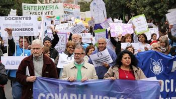 docentes universitarios inician medidas de fuerza que duraran toda la semana docentes universitarios inician medidas de fuerza que duraran toda la semana