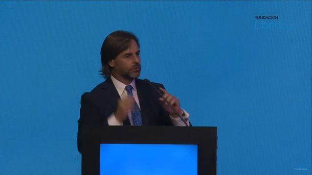 El presidente Luis Lacalle Pou expone sobre la libertad