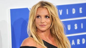 detuvieron a britney spears por manejar bajo los efectos del alcohol en california detuvieron a britney spears por manejar bajo los efectos del alcohol en california