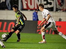 Cómo ver en vivo Aldosivi vs Newells por la Liga Profesional de Fútbol. Cómo ver en vivo Aldosivi vs Newells por la Liga Profesional de Fútbol.