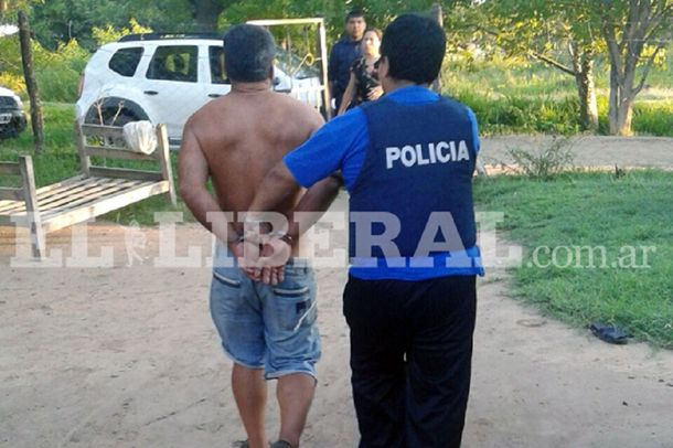 Detuvieron a un hombre acusado de prostituir a su hija de 14 años entre presos