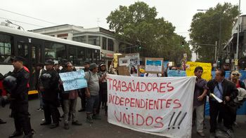 Los manteros volvieron a manifestarse en Once Los manteros volvieron a manifestarse en Once