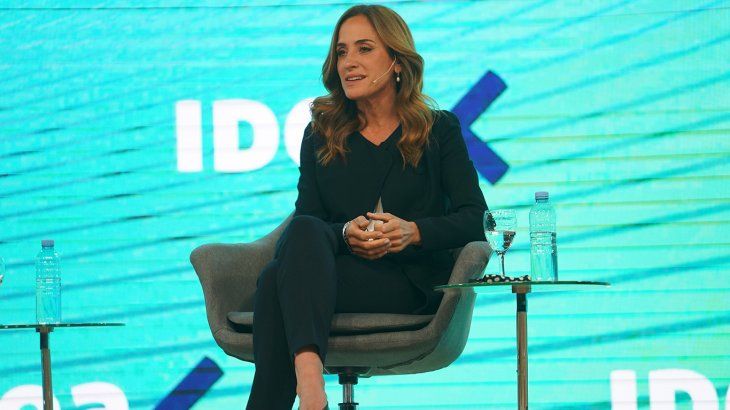 Tolosa Paz, en el Coloquio de IDEA: Buscaré transformar en ley la promoción del empleo joven