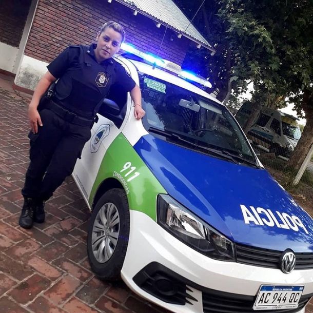 Policía bonaerense salvó a la beba de una mujer atropellada