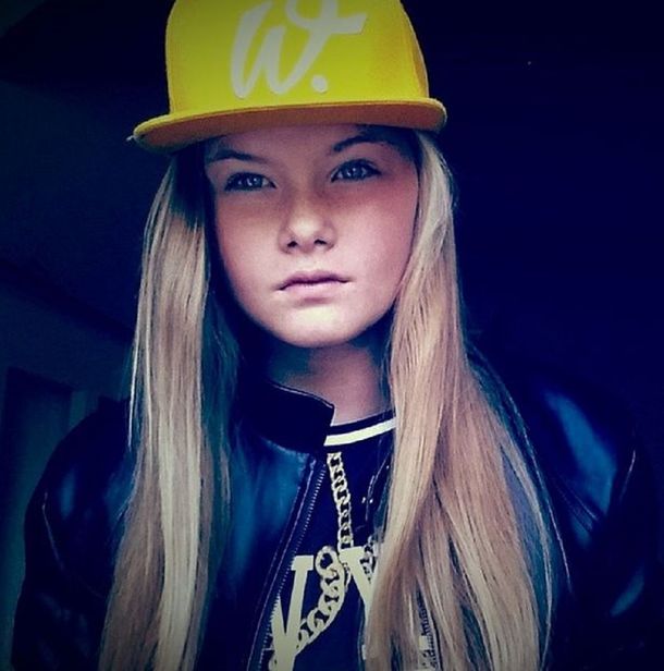 Una chica de 15 años obsesionada con ISIS mató a su madre a puñaladas