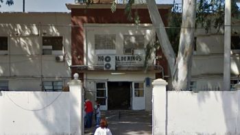 conmocion en san juan: una beba esta grave tras ingerir silicona para autos conmocion en san juan: una beba esta grave tras ingerir silicona para autos