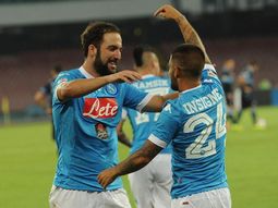 El argentino y el italiano cuando todo era felicidad El argentino y el italiano cuando todo era felicidad