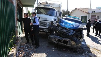 robo un camion y choco a dos patrulleros en la persecucion robo un camion y choco a dos patrulleros en la persecucion