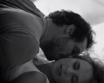 El sensual videoclip de Julieta Cardinali y Gonzalo Valenzuela