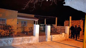 horror en san juan: limpiaba el patio y encontro un bebe muerto dentro de un balde horror en san juan: limpiaba el patio y encontro un bebe muerto dentro de un balde